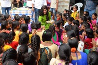 Yamini Bhaskar Birthday Celebrations 2016 Photos